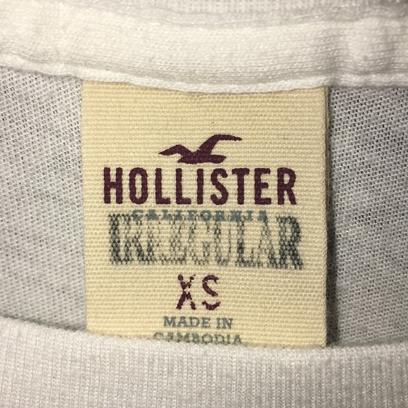 Hollister Cropped Mid-Sleeve - Picture 3 of 3